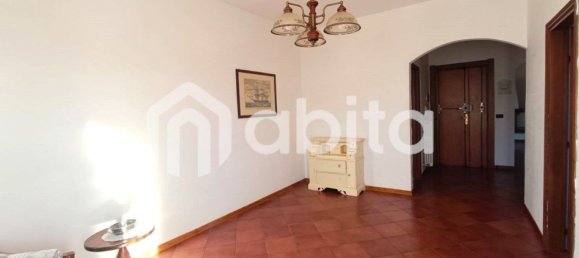 5 rooms Apartment in Figline e Incisa Valdarno, Italy No. 124698 5