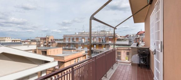7 rooms Penthouse in Ciampino, Italy No. 20810 25