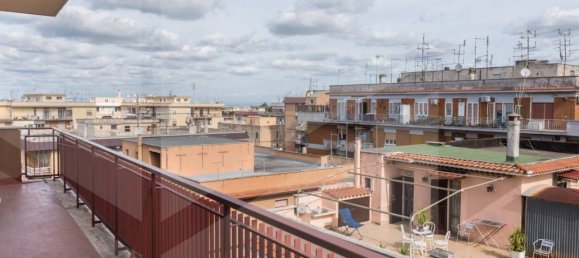 7 rooms Penthouse in Ciampino, Italy No. 20810 20