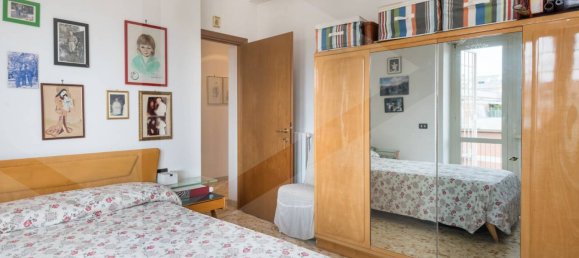 7 rooms Penthouse in Ciampino, Italy No. 20810 17