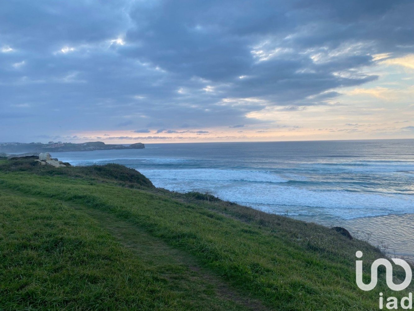 Terrain à Miengo, Spain 10117m² No. 293704