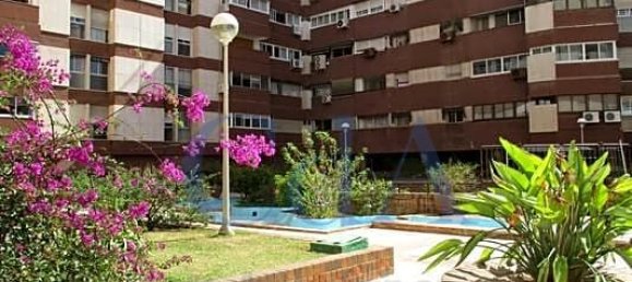 Apartamento de 4 dormitorios en Alicante, Spain No. 4971 30