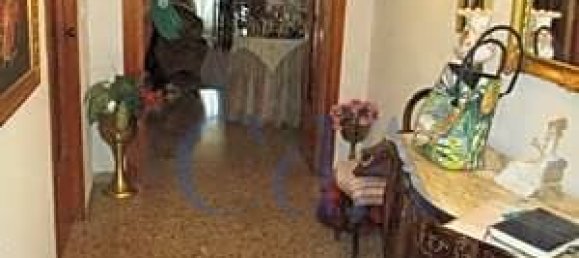 Apartamento de 4 dormitorios en Alicante, Spain No. 4971 24