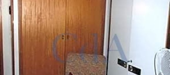 Apartamento de 4 dormitorios en Alicante, Spain No. 4971 23