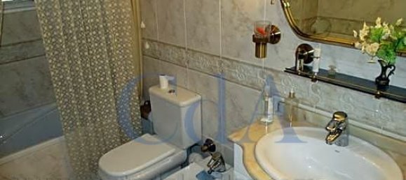 Apartamento de 4 dormitorios en Alicante, Spain No. 4971 11