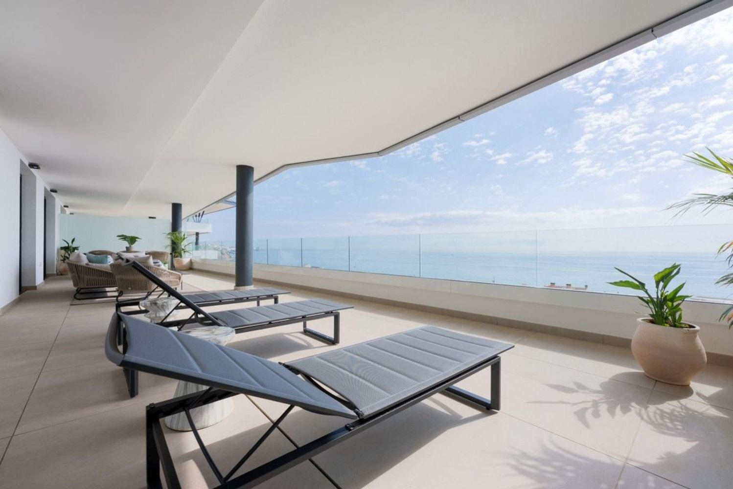 3 bedrooms Apartment in Fuengirola, Spain No. 59877