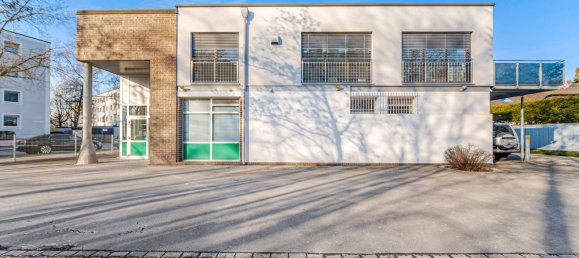 8 rooms Building in Furstenfeldbruck, Germany No. 17539 4