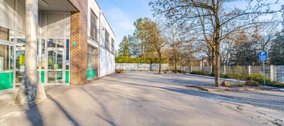 8 rooms Building in Furstenfeldbruck, Germany No. 17539 3