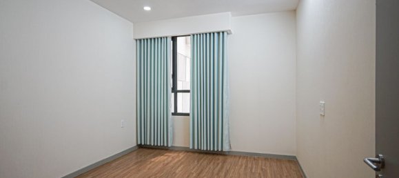 1 room Office in District 4, Vietnam No. 16296 8