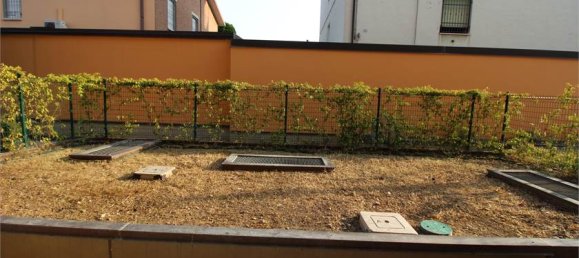 2 bedrooms Apartment in Sassuolo, Italy No. 358661 20