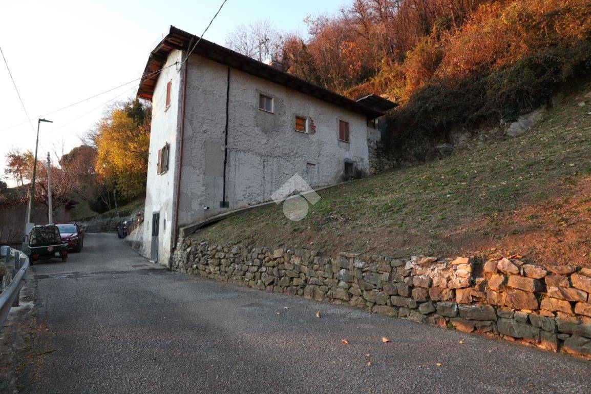 3 Schlafzimmer Haus in Udine, Italy, Nr. 83244