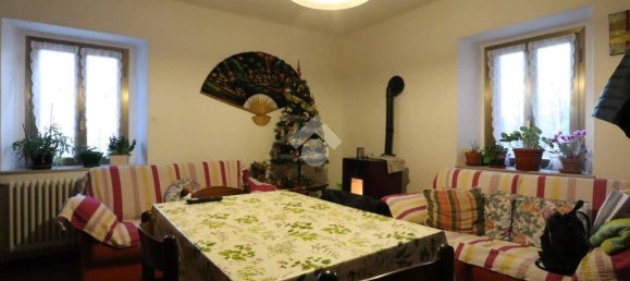 3 Schlafzimmer Haus in Udine, Italy, Nr. 83244 6