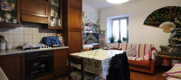 3 Schlafzimmer Haus in Udine, Italy, Nr. 83244 4