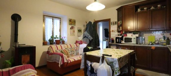 3 Schlafzimmer Haus in Udine, Italy, Nr. 83244 5