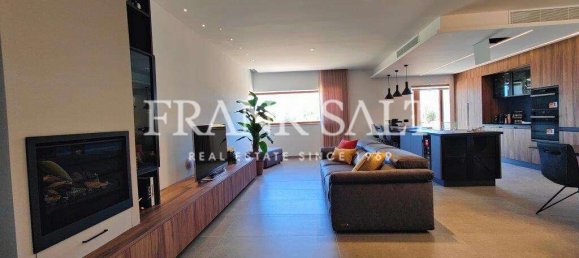 4 chambres Ferme à Mgarr, Malta No. 10951 19