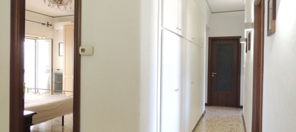 5 bedrooms Apartment in Catania, Italy No. 342055 17