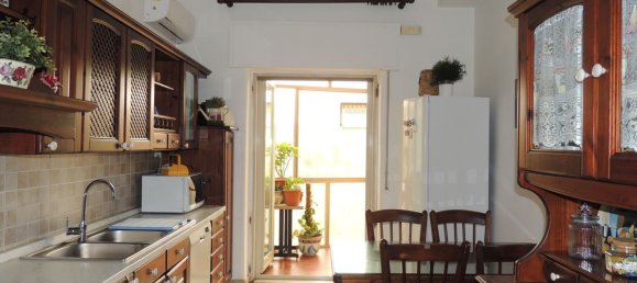 5 bedrooms Apartment in Catania, Italy No. 342055 20
