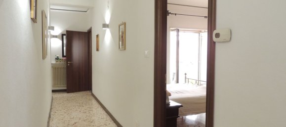 5 bedrooms Apartment in Catania, Italy No. 342055 18