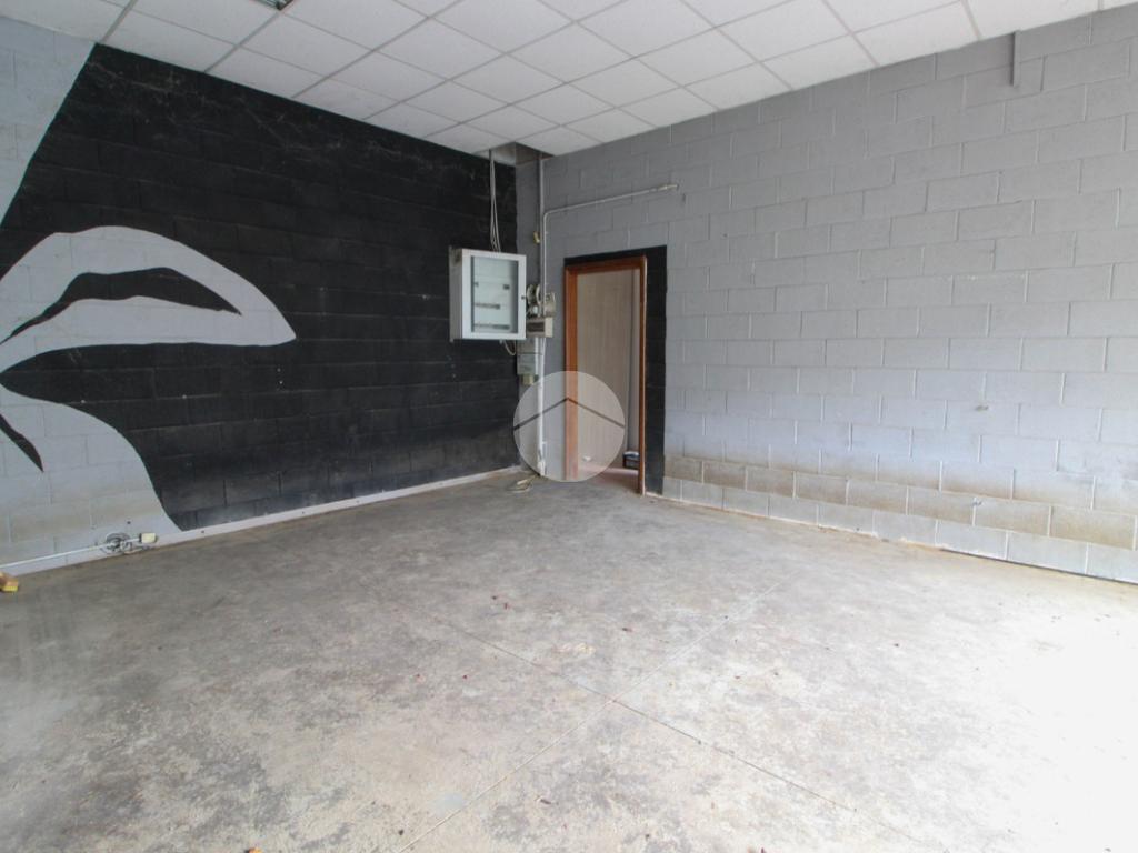 4-Zimmer Lagerhaus in Zelo Buon Persico, Italy, Nr. 30260