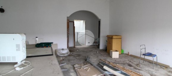 4-Zimmer Lagerhaus in Zelo Buon Persico, Italy, Nr. 30260 7