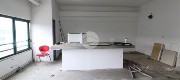 4-Zimmer Lagerhaus in Zelo Buon Persico, Italy, Nr. 30260 13