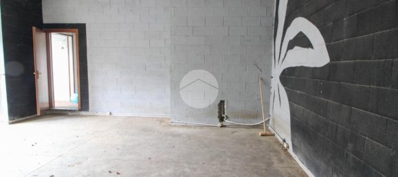 4-Zimmer Lagerhaus in Zelo Buon Persico, Italy, Nr. 30260 2