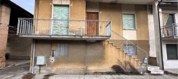 5 bedrooms Apartment in Casatisma, Italy No. 365295 4