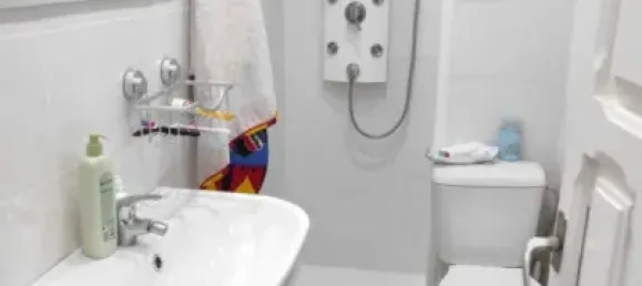 180m² Building in Valencia, Spain No. 133731 10