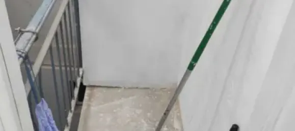 180m² Building in Valencia, Spain No. 133731 4