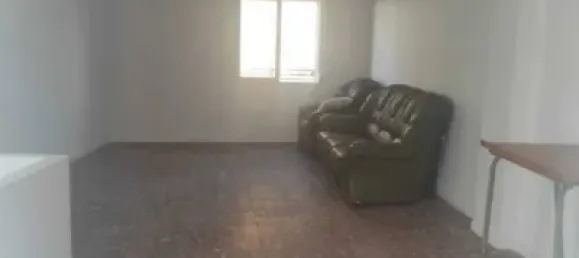 180m² Building in Valencia, Spain No. 133731 5