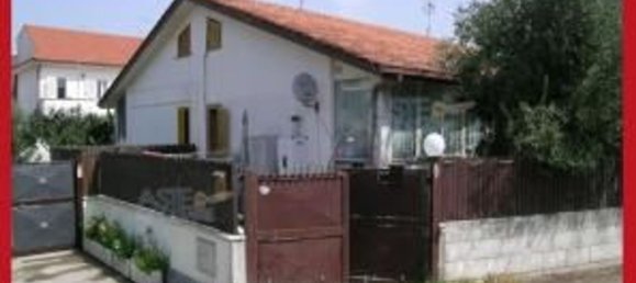 5 bedrooms Apartment in Ardea, Italy No. 330029 32