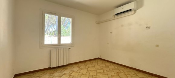 3 bedrooms House in Istres, France No. 287859 12