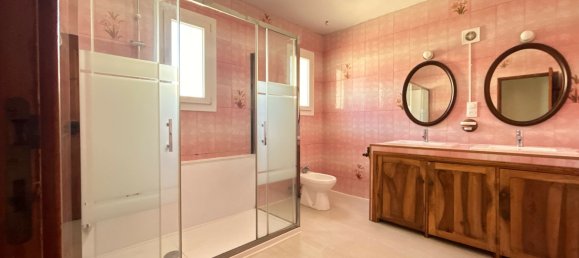 3 bedrooms House in Istres, France No. 287859 11