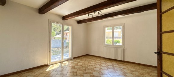 3 bedrooms House in Istres, France No. 287859 10