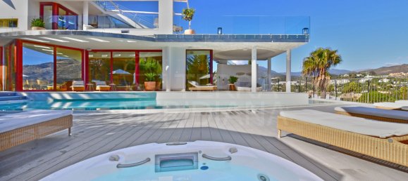 7 Schlafzimmer Villa in Marbella, Spain, Nr. 90554 25