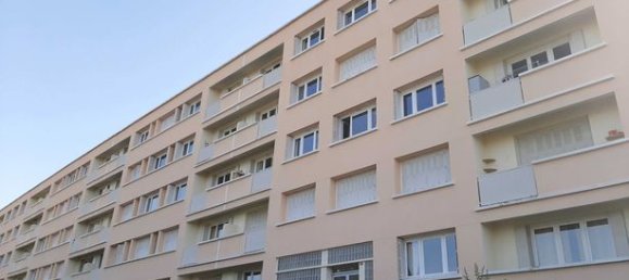 2 chambres Appartement à Saint-Étienne, France No. 305712 4