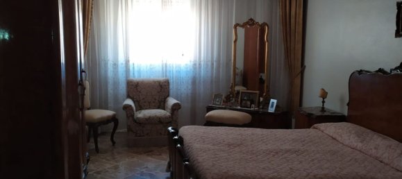6 rooms Apartment in Monreale, Italy No. 256204 8