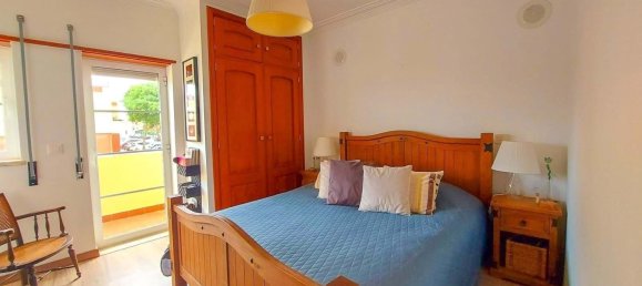 4 Schlafzimmer Villa in Cascais, Portugal, Nr. 201749 12