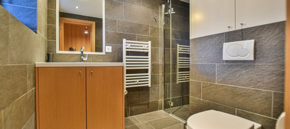 Casa T5 em Heremence, Switzerland N.º 356 25