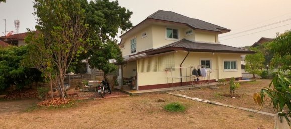 4 bedrooms House in Chiang Mai, Thailand No. 27193 3
