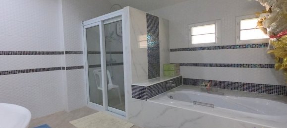 4 bedrooms House in Chiang Mai, Thailand No. 27193 14