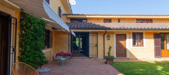 Villa de 8 dormitorios en Montelibretti, Italy No. 63542 11