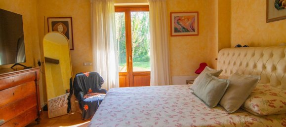 Villa de 8 dormitorios en Montelibretti, Italy No. 63542 24