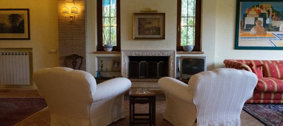 Villa de 8 dormitorios en Montelibretti, Italy No. 63542 4