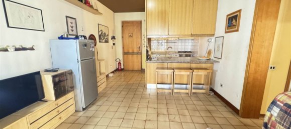 Apartamento de 3 dormitorios en San Vincenzo, Italy No. 342070 8