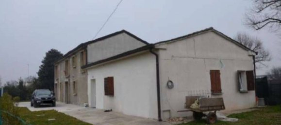 4 rooms Apartment in Monselice, Italy No. 208848 2