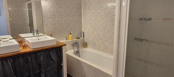 3 rooms Apartment in Lyon, France No. 338038 7