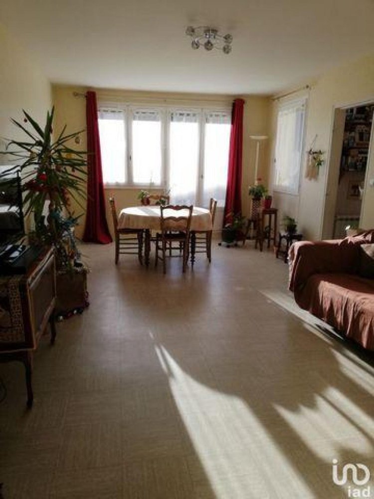 Кондоминиум  с 3 спальнями в Аржентан, Франция № 36509