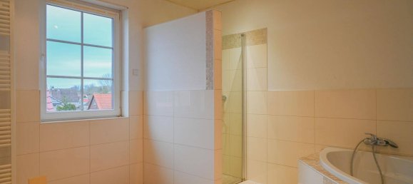 4 rooms House in Vorpommern-Rugen, Germany No. 191804 2