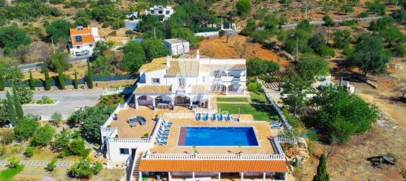 6 bedrooms Villa in Faro, Portugal No. 117630 13